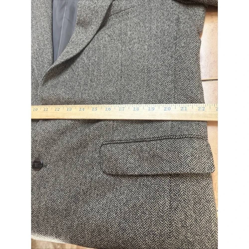 VTG Cricketeer Tweed Blazer Sz 44L Herringbone Wool Cashmere Sport Coat Jacket